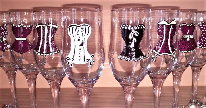 ръчно рисувани чаши за моминско парти